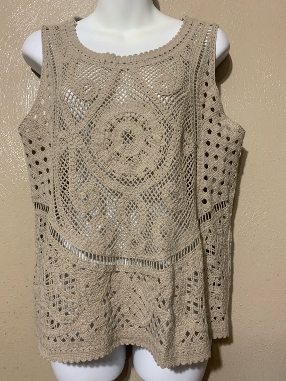 Ultra Pink size M Tan Mushroom Crochet Tank Top - Women NWT $68